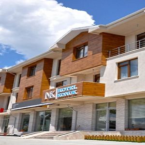 Hotel Konuk